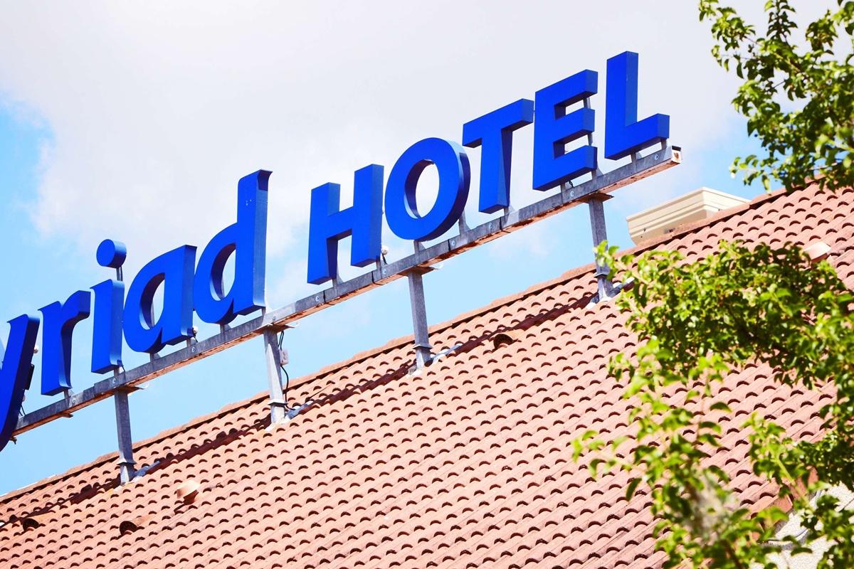 Kyriad Sadurengas Hotel Tanah Grogot Екстериор снимка